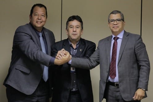 Presidente da Anater, Valmisoney Moreira Jardim, presidente interino da Emater-RS, Lino Geraldo Moura Vargas, e o secretário da Sead, José Ricardo Ramos Roseno