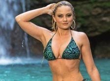 Ellen Roche na Santa Bárbara