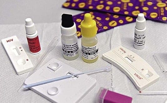 Material para medir carga viral não chega aos pacientes desde maio; na cidade, são 400 pessoas em tratamento