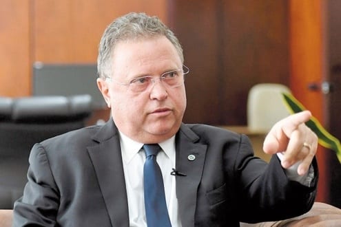 Polícia Federal faz buscas na casa do ministro Blairo Maggi