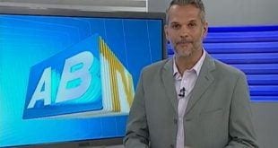 Alexandre Farias, apresentador do AB TV