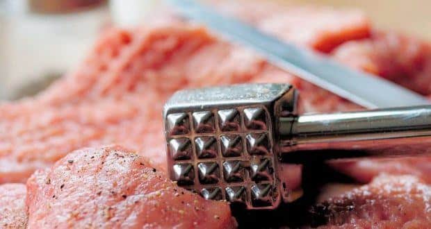 Saúde - Alto consumo de carne destrói a natureza e faz mal para a saúde