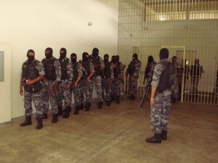 MG - Agentes penitenciários estão em alerta por risco de motins em cadeias de Minas