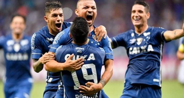 Brasileirão 2017 - Cruzeiro empata em casa com o Avaí