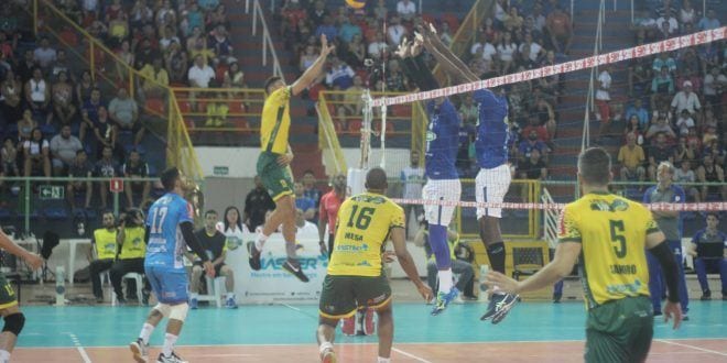 Montes Claros Vôlei encara Maringá nesta quarta-feira