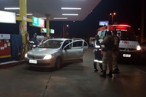 MG - Agente penitenciário atira e mata dupla que roubava posto