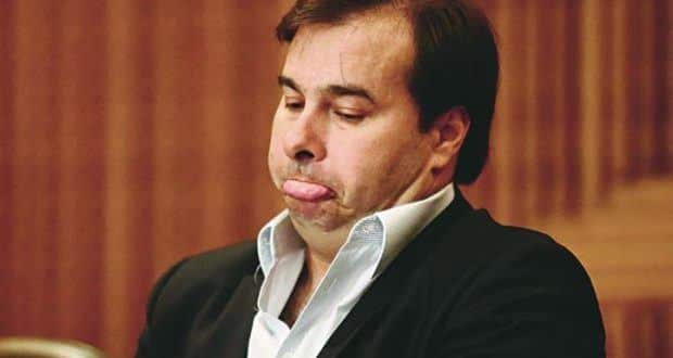 Rodrigo Maia teve a maioria dos voos registrados de Brasília para o Rio de Janeiro