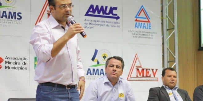 Norte de Minas - Amams e Ammesf buscam solução junto a prefeitos para problemas da região