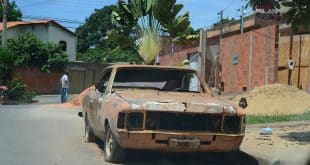 Montes Claros - Prefeitura de Montes Claros recolhe veículos abandonados