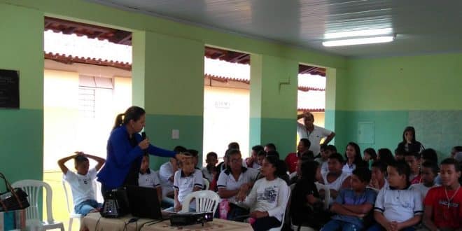 Montes Claros - Câmara Municipal de Montes Claros oferece visitas orientadas ao Legislativo