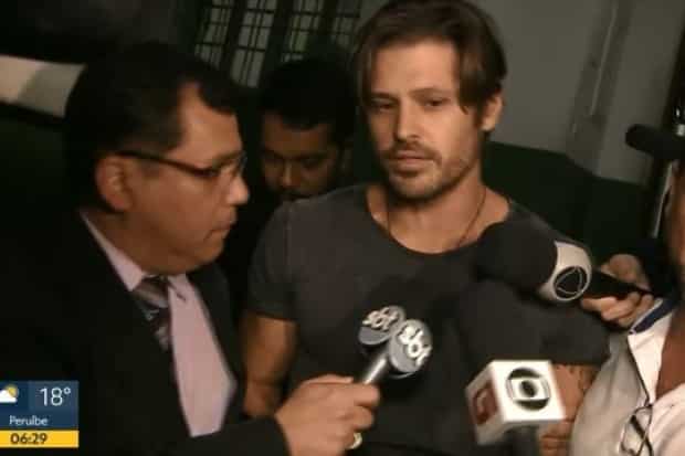 Ator foi preso quando saía da casa de um amigo