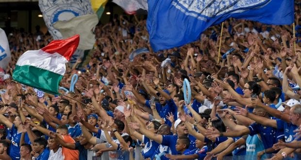 Torcida do Cruzeiro vai transformar o Mineirão em um mar azul no confronto de domingo
