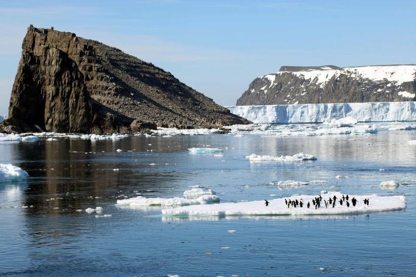 Gelo marinho da Antártica encolhe pelo segundo ano consecutivo