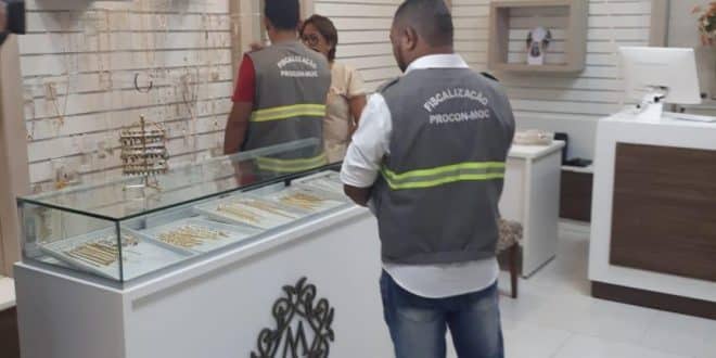 Fiscalização do Procon em Montes Claros