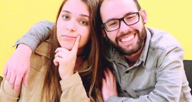 YouTube. Flávia Lima e Bruno Straforini lideram o canal É Libras, que trata de comportamento para a comunidade surda