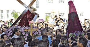 Semana Santa - Missa, procissão, Via-Sacra e muita oração estão na programação de 64 paróquias do município de Montes Claros. 