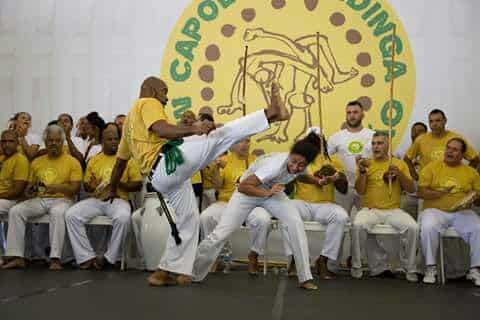 Festival de Capoeira reúne mestres e alunos em Montes Claros