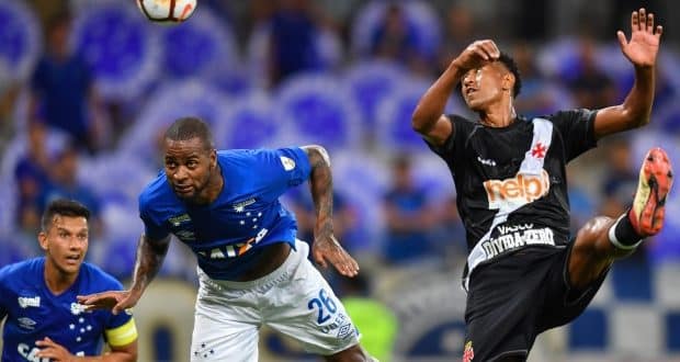 Dedé teve seu contrato renovado com o Cruzeiro