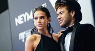 Neymar e Bruna Marquezine tiveram surpresa da Panini