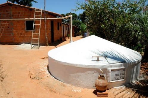 Norte de Minas ganha instalação de 2.993 cisternas e doação de 492 caixas d´água