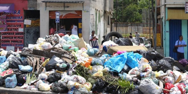 Coleta de lixo em Montes Claros vai ser suspensa a partir de segunda-feira (28)