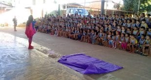 Escola Municipal de Montes Claros recebe espetáculo teatral
