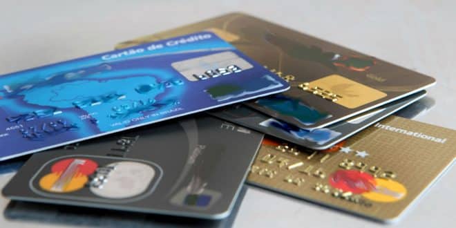 Brasil é segundo país com mais fraudes em cartões