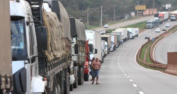 A manutenção do protesto é apoiada porque a entidade não concordou com o acordo firmado na quinta