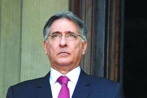 Pimentel já havia entrado em conflito com Temer durante a última semana