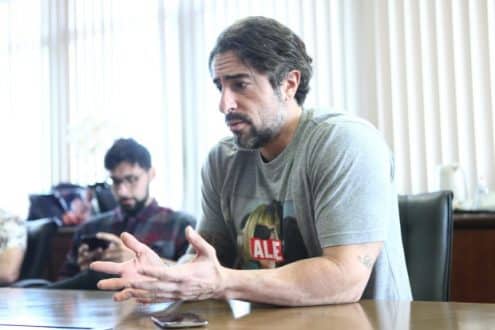 TV - Marcos Mion é o novo apresentador de 'A Fazenda'