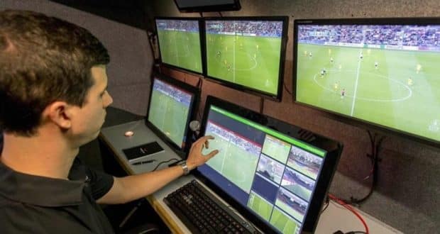 Árbitro de vídeo será utilizado em todas as partidas da Copa do Mundo na Rússia.