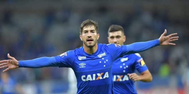 Cruzeiro vence o Racing e assegura a liderança do grupo na Libertadores