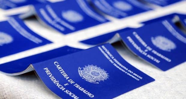 Mais de cinco milhões de pessoas procuram ocupação profissional há mais de um mês