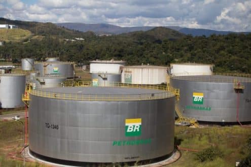 Governo estuda entrar na Justiça para barrar greve de petroleiros