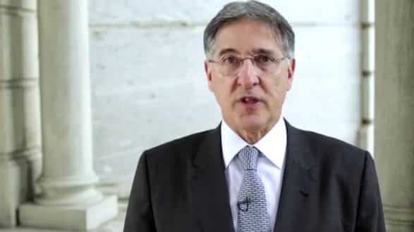 O governador de Minas Gerais, Fernando Pimentel, prorrogou o ponto facultativo nas repartições públicas estaduais para até a próxima sexta-feira (1)