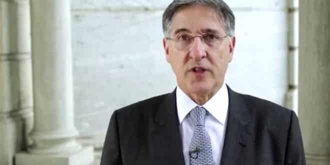 O governador de Minas Gerais, Fernando Pimentel, prorrogou o ponto facultativo nas repartições públicas estaduais para até a próxima sexta-feira (1)
