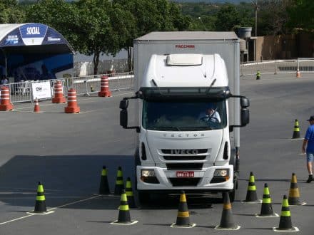Motoristas de Montes Claros classificam-se para a final da Gincana do Caminhoneiro
