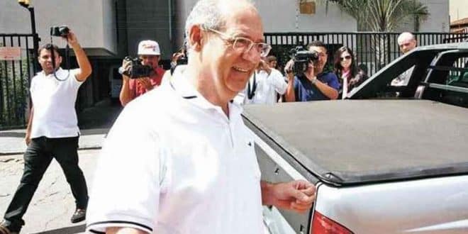 Ex-prefeito de Coração de Jesus, Toninho Cordeiro ainda responde a outros processos (foto: Solon Queiroz/ESP.EM - 23/8/12)