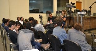 Parlamento Jovem lança projeto ‘Caixa de memórias’ em comemoração aos 15 anos do projeto
