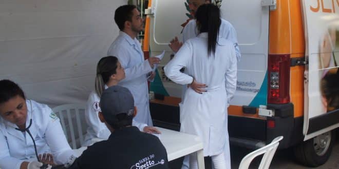 Diversos serviços serão oferecidos para a população em situação de rua da cidade. Ação ocorre na Praça da Matriz, no centro do município