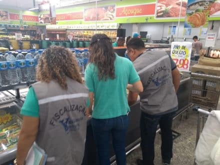 Vigilância Sanitária de Montes Claros orienta estabelecimentos sobre cuidados com gêneros alimentícios após as paralisações