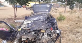 Acidente entre carro e carreta na BR-251 em Salinas, deixa uma pessoa morta - Foto: CBMMG