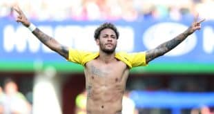 Brasileiros se mostram confiantes no hexacampeonato e no atacante Neymar