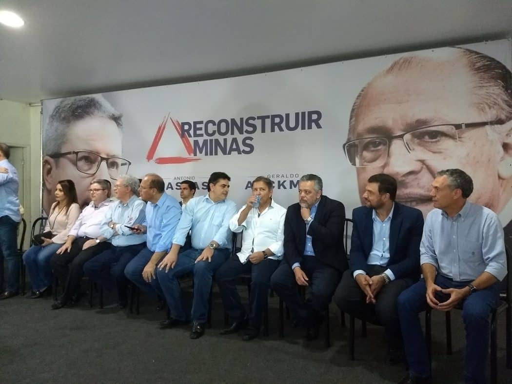 Pré-candidato ao governo de Minas, Anastasia recebe apoio de lideranças no Norte de Minas