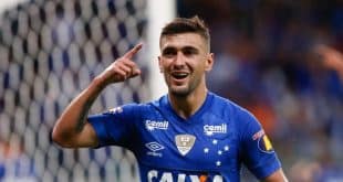 Assim como aconteceu na última segunda-feira, pela Copa do Brasil, o uruguaio foi o principal jogador do Cruzeiro na vitória sobre o América