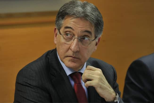 Fernando Pimentel é acusado por abuso de poder econômico e gasto excessivo de campanha nas eleições de 2014