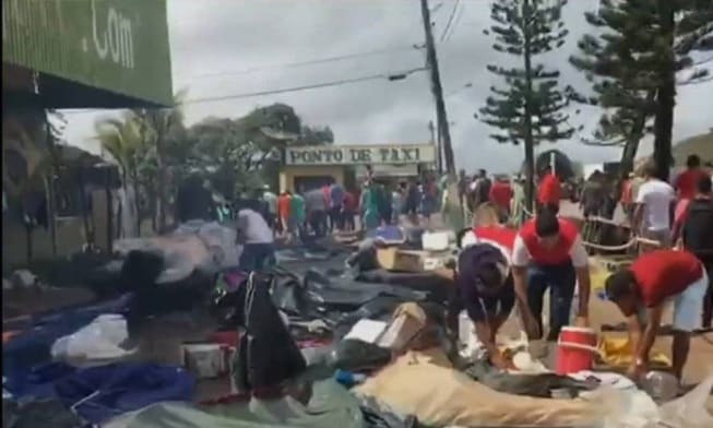 Os ataques ocorridos em Roraima impulsionaram a ida de 1.200 pessoas para a Venezuela