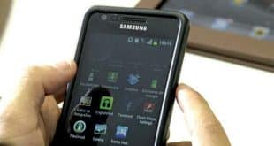 Quase metade dos jovens ouvidos (44%) disse checar o telefone assim que acorda para verificar o recebimento de novas mensagens