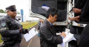 Fiscais verificaram a jornada de trabalho dos motoristas abordados
