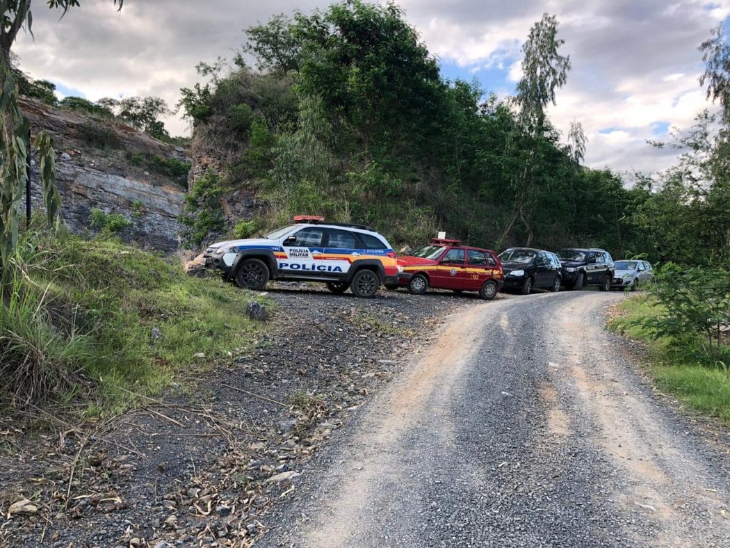 Morrem afogados dois jovens na Lagoa Só Britas no Bairro Vila Oliveira em Montes Claros - Fotos: CBMMG / Divulgação